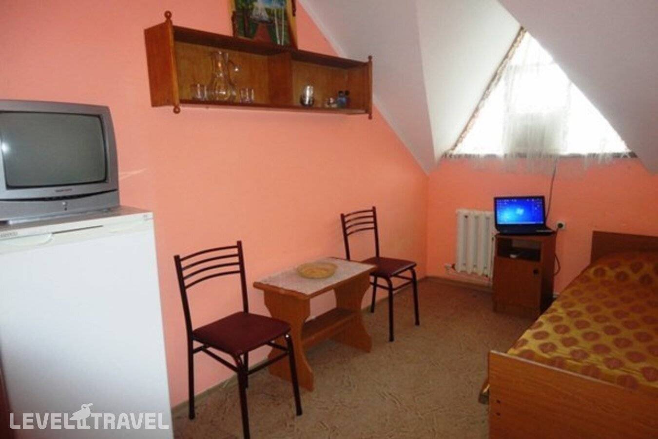 Изображение отеля 8