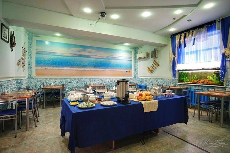 Отель Континент