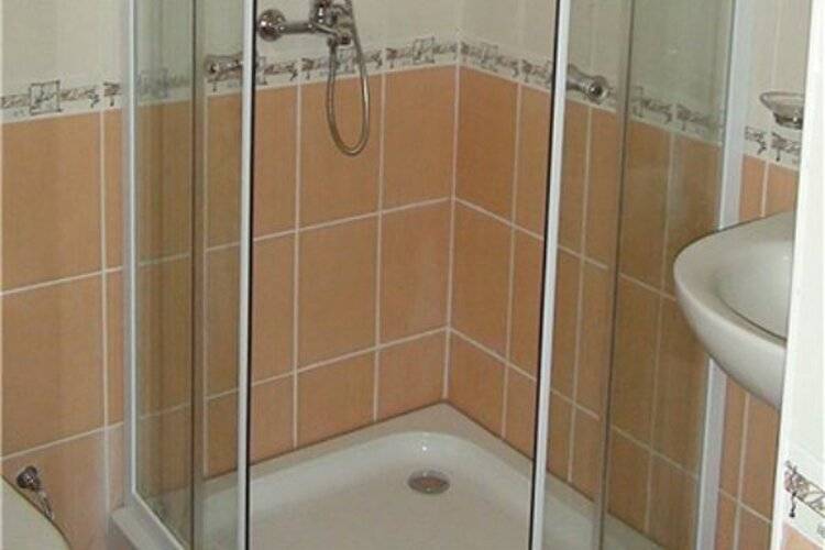 Отель Оливия