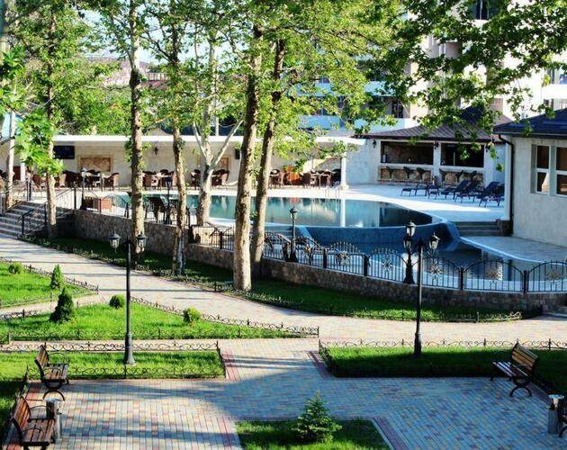 Пансионат Платан Резорт