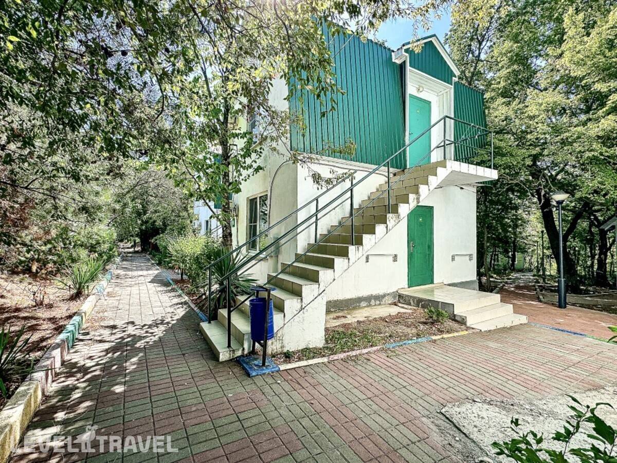 Изображение отеля 6