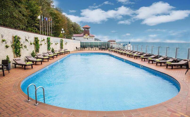 Grand Palace Hotel