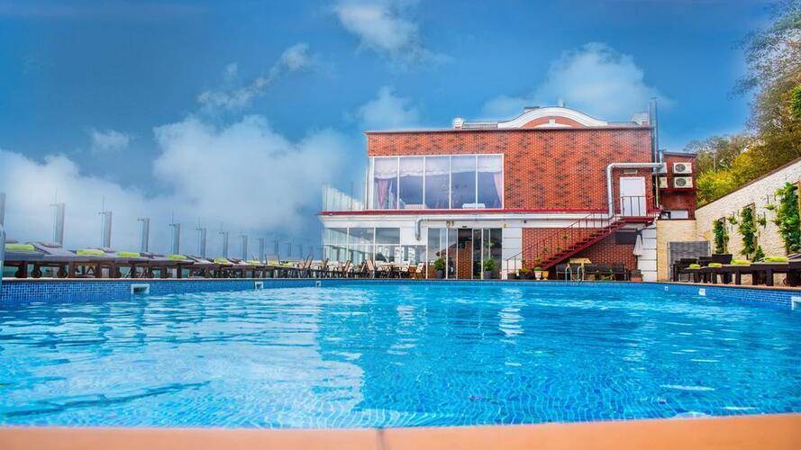 Grand Palace Hotel