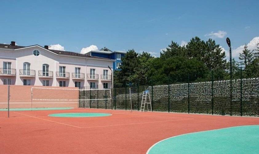 Alean Family Riviera (Алеан Фэмили Ривьера)