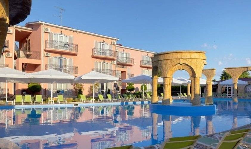 Alean Family Riviera (Алеан Фэмили Ривьера)