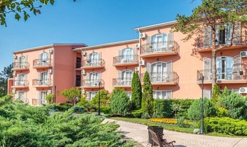 Alean Family Riviera (Алеан Фэмили Ривьера)