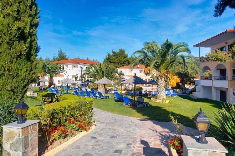 Bomo Chrousso Village
