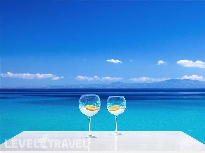Фотография White Suites Resort (Adults Only 16+)