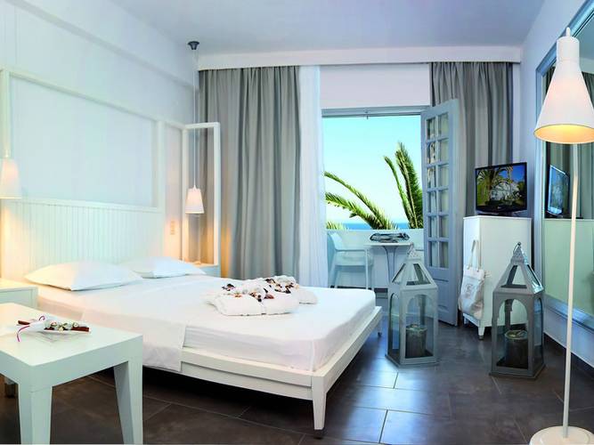 White Suites Resort (Adults Only 16+)