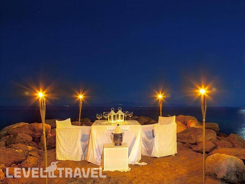 Фотография White Suites Resort (Adults Only 16+)