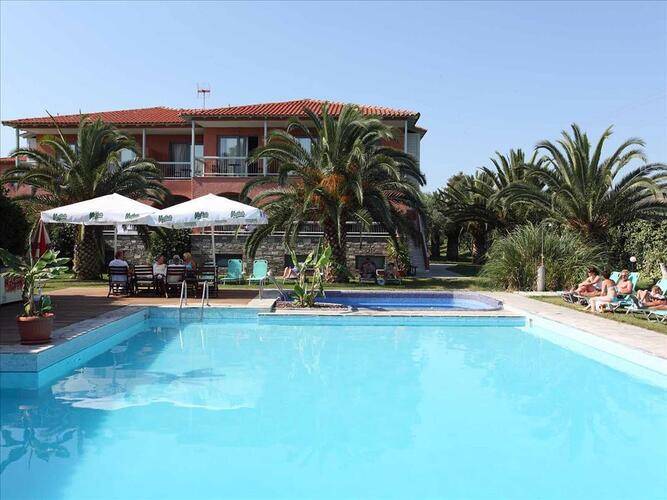 Hanioti Village & Spa Resort