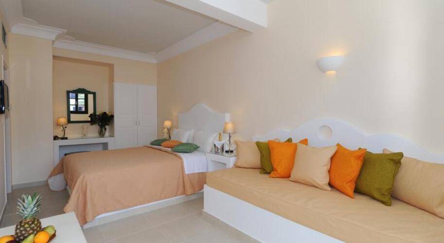 Sellada Beach Apartments
