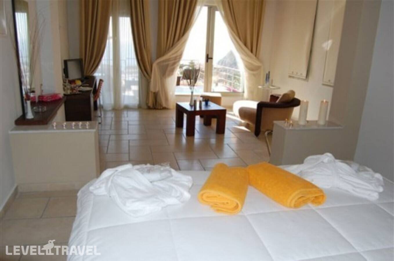 фотографии отеля Antinea Suites & Spa в Греция(Камари) - фото №4