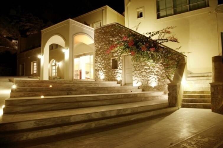 Antinea Suites & Spa