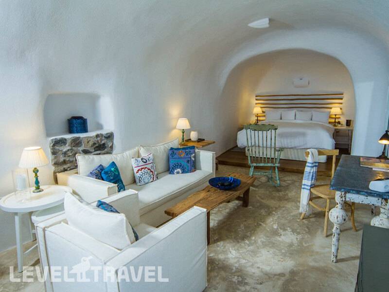 Фотография Iconic Santorini Hotel
