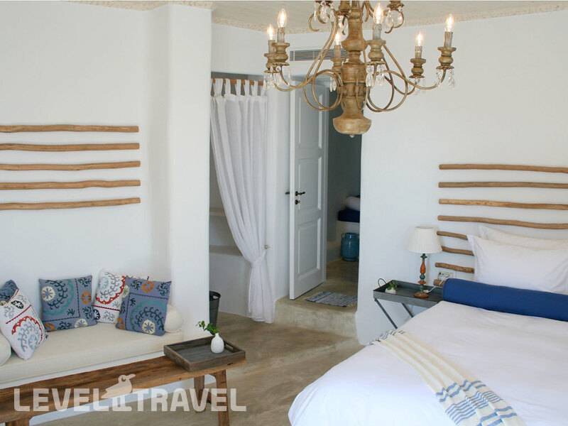 Фотография Iconic Santorini Hotel