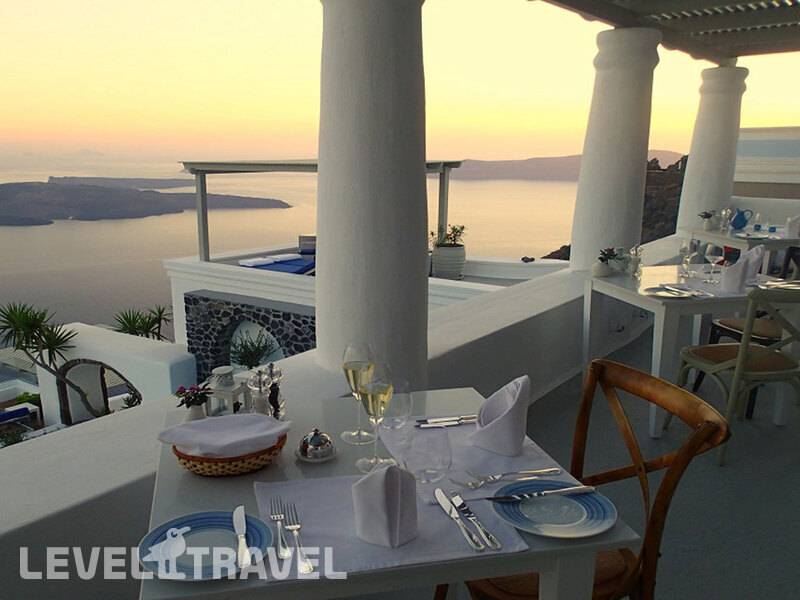 Фотография Iconic Santorini Hotel