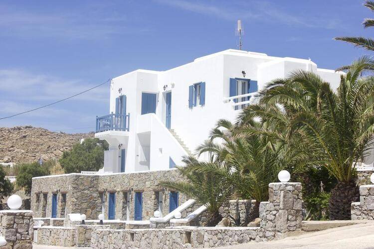 Anixi Hotel