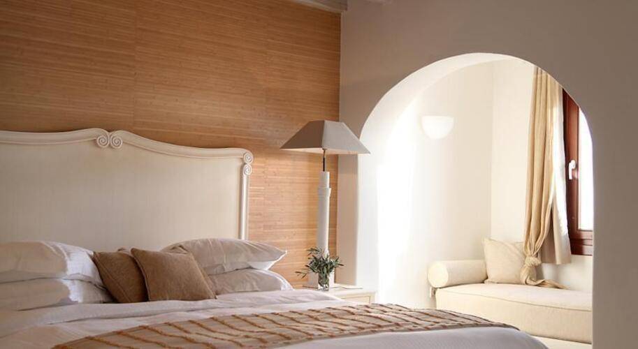 Saint John Hotel Villas & Spa