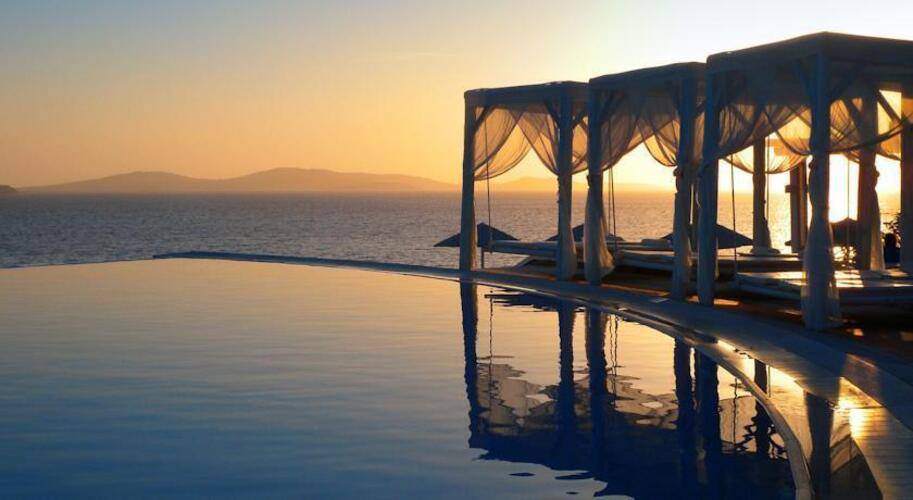 Saint John Hotel Villas & Spa