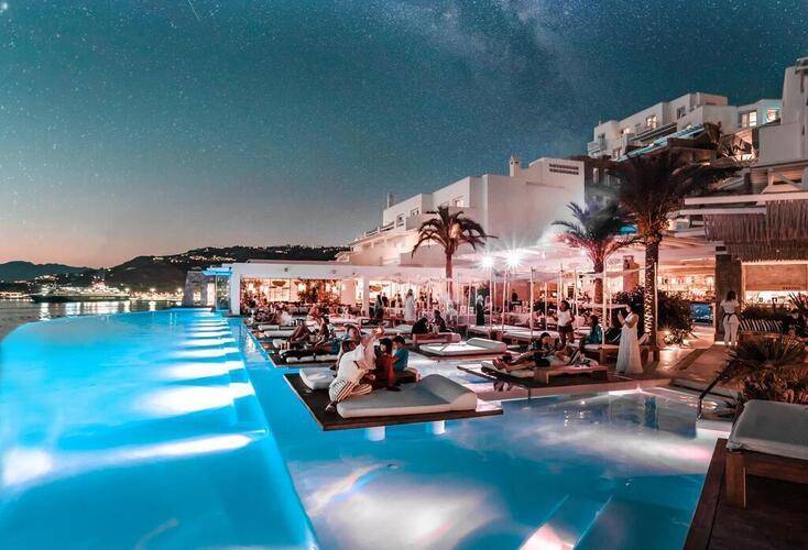 Cavo Tagoo Hotel