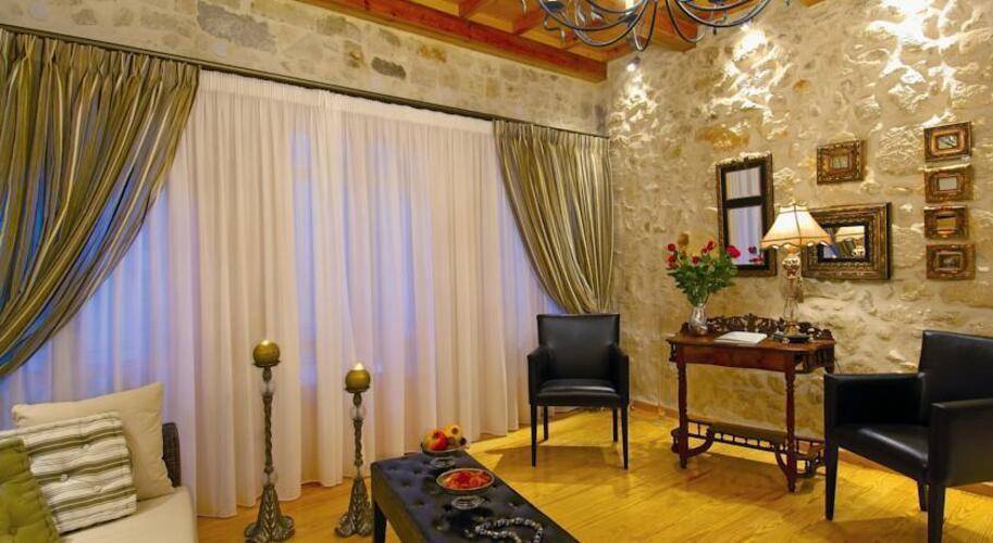 Avli Lounge Apartments
