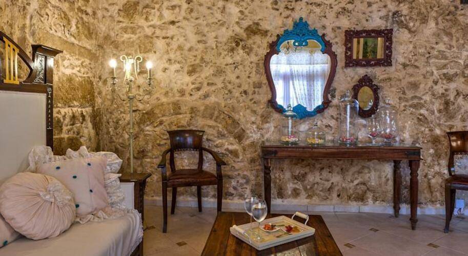 Avli Lounge Apartments