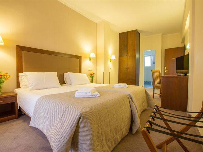 Marina Hotel