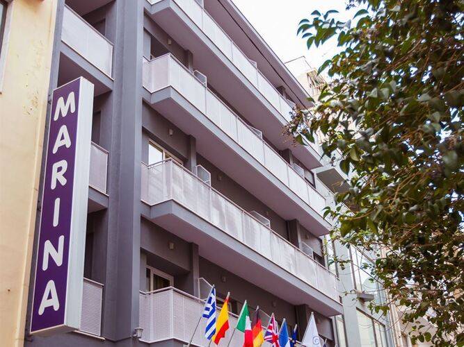 Marina Hotel