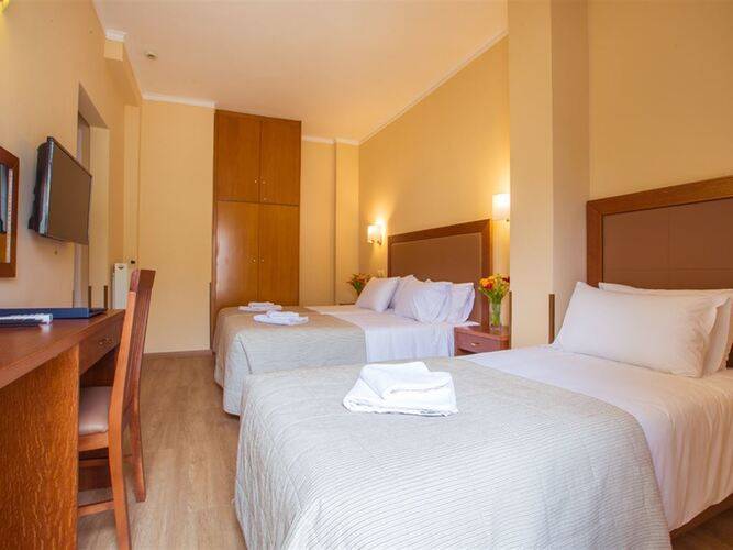 Marina Hotel