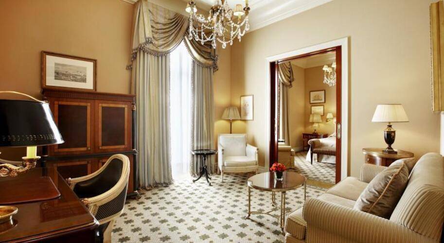 Grande Bretagne Hotel