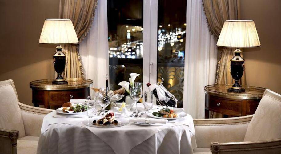 Grande Bretagne Hotel