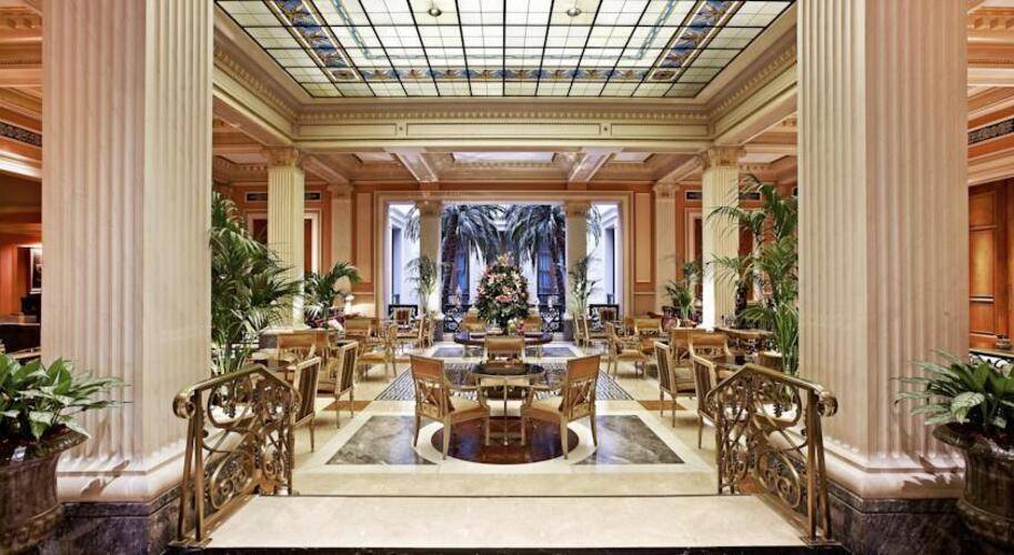 Grande Bretagne Hotel