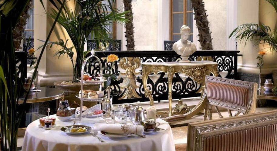 Grande Bretagne Hotel