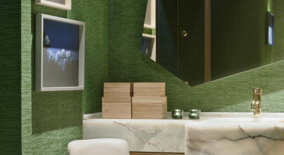 New Hotel