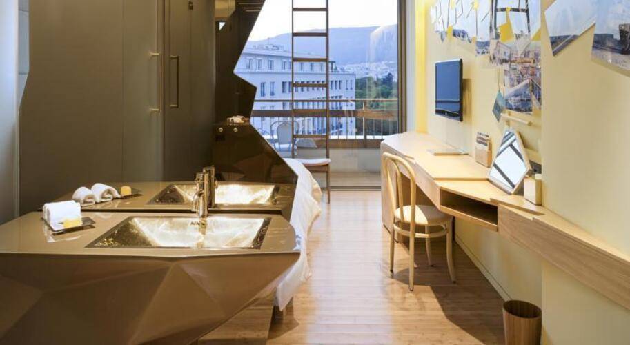 New Hotel
