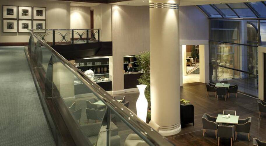 Athens Marriott Hotel (Ex Metropolitan)