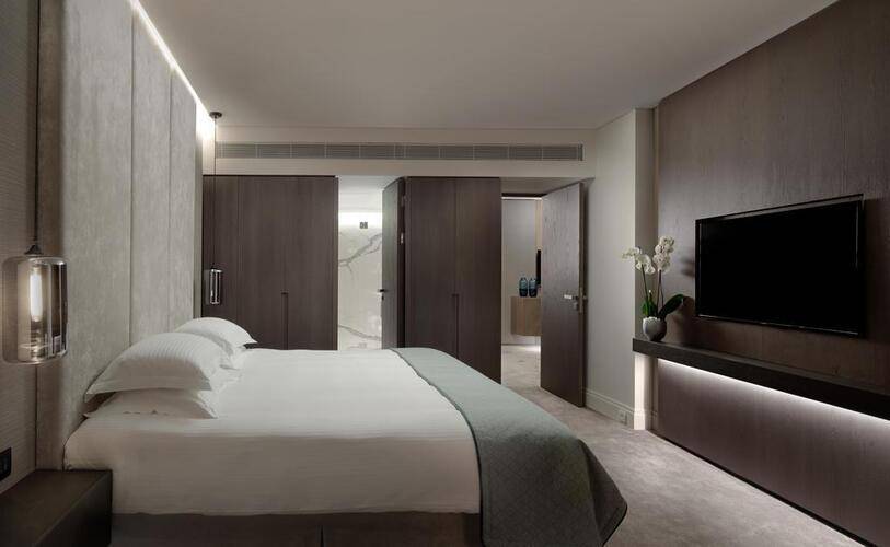 NJV Athens Plaza Hotel