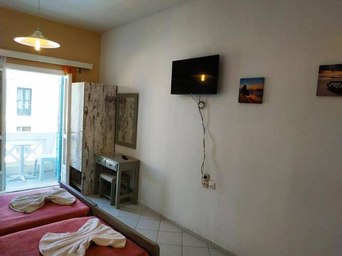 Renia Hotel Apartments