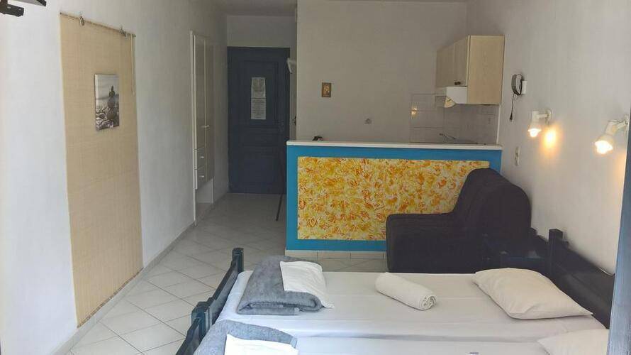 Renia Hotel Apartments