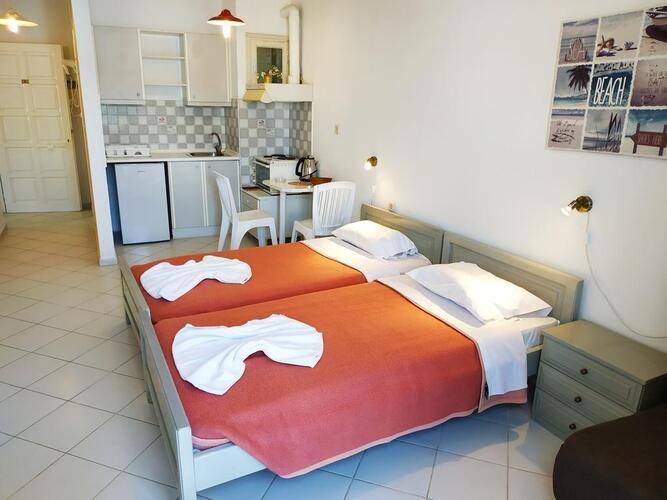 Renia Hotel Apartments