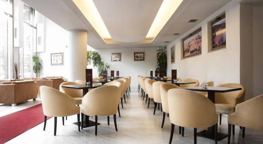 Ilissos Hotel