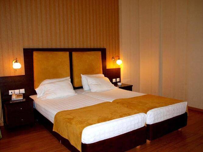Delphi Art Hotel
