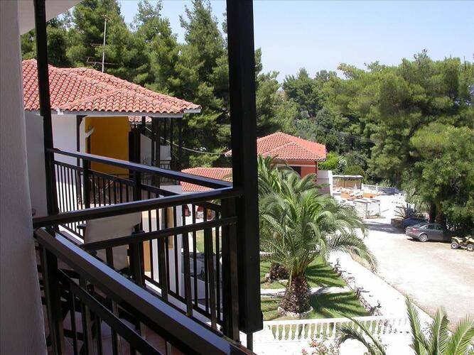 Kassandra Bay Village