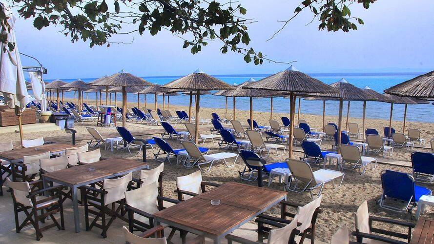 Naias Beach Hotel