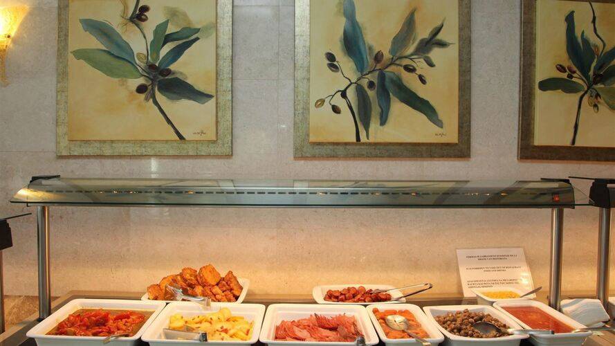 Naias Beach Hotel