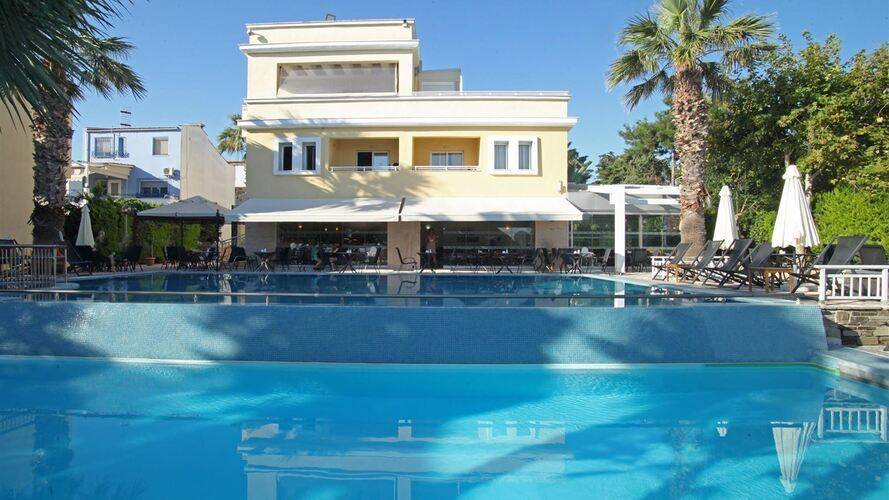 Naias Beach Hotel