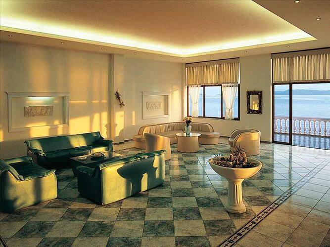 Akti Ouranoupoli Hotel