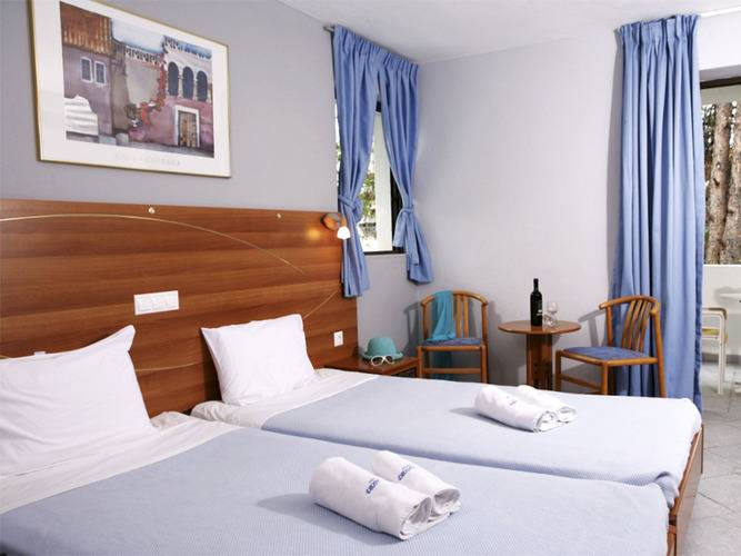 Dionysos Hotel (Ex.Dionysos Inn)
