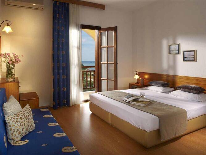 Akrathos Hotel